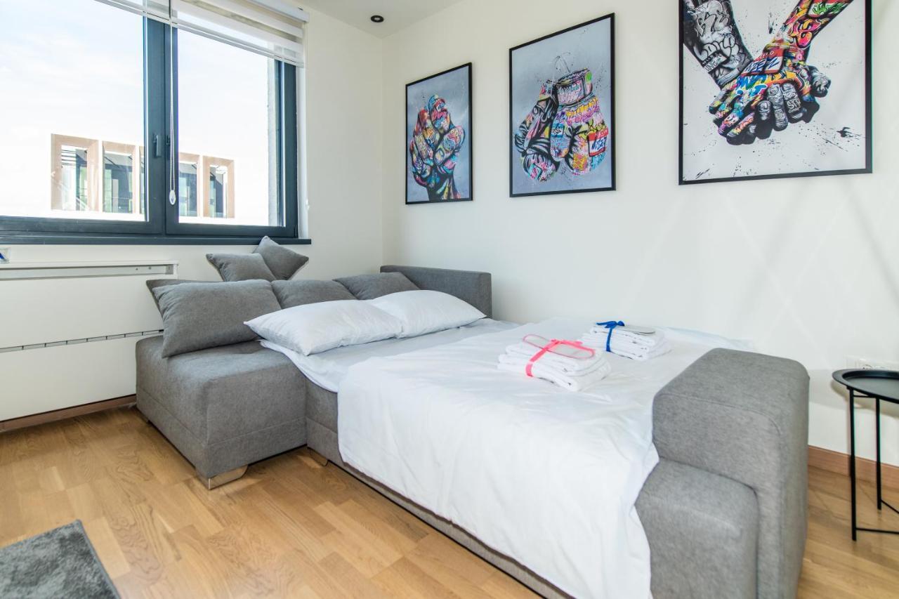 Modern Luxury In Belgrade Waterfront With Views Apartment Exterior photo